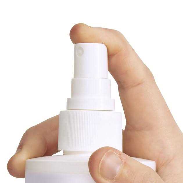 Molt Relief Spray for All Birds T425443