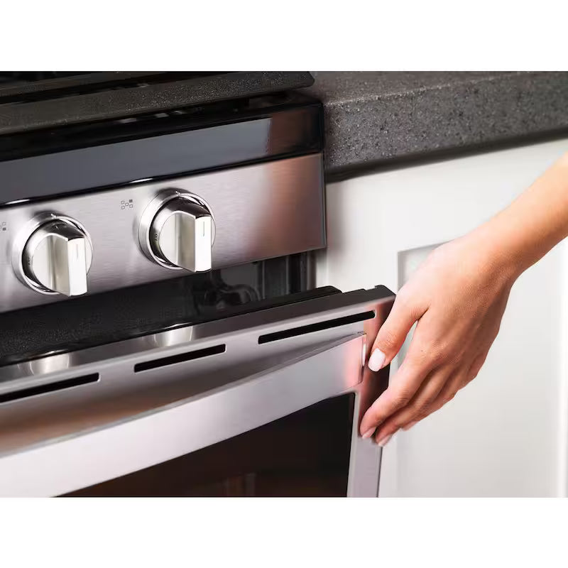 5.8 cu. ft. Smart Gas Freestanding Range in Stainless Steel L235214
