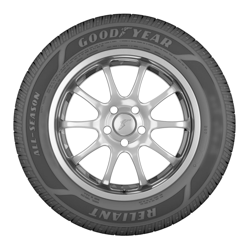 All-Season 225/60R18 100V Tire C672218
