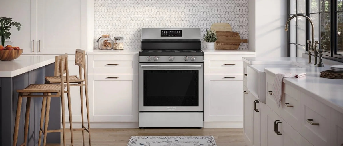 30'' Freestanding Electric Range with Air Fry U53455