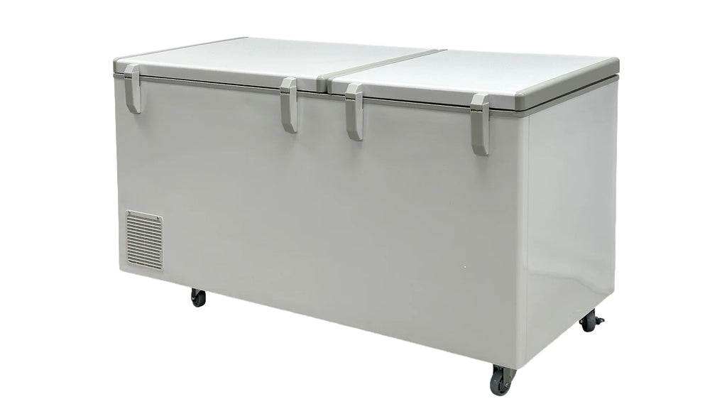 White 18 Cu.ft. Chest Freezer V36969