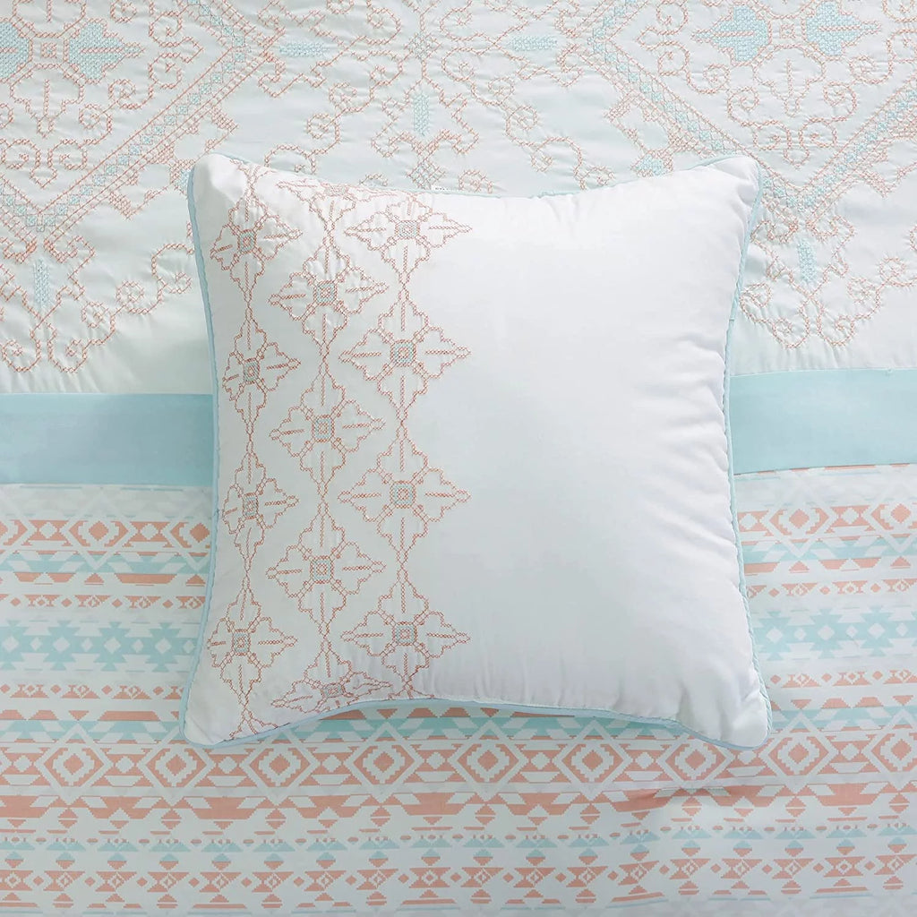7-Piece Queen Size Embroidered Striped Comforter Set M105625