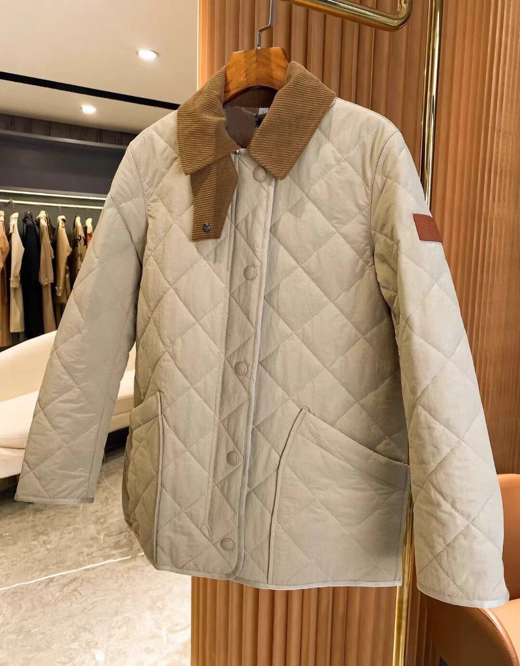 Corduroy Collar Diamond Quilted Barn Jacket G124099